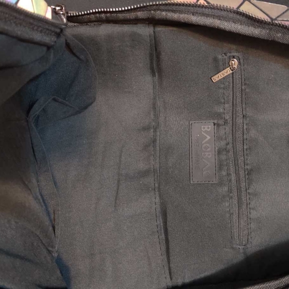 Issey Miyake Bao Bao Male Triangled Colored Back - Picture 6 of 7